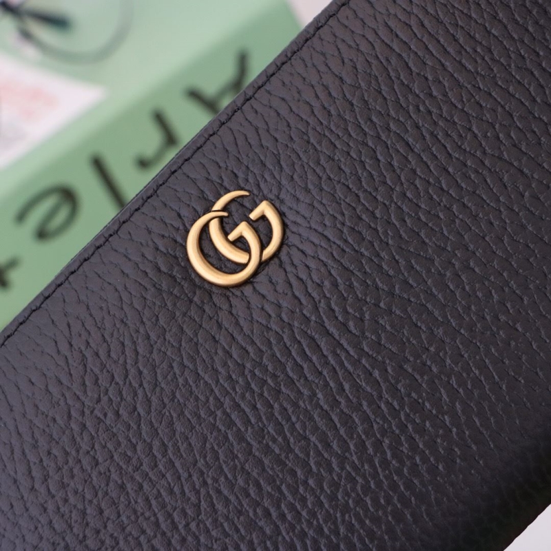 Gucci Wallets & Purse